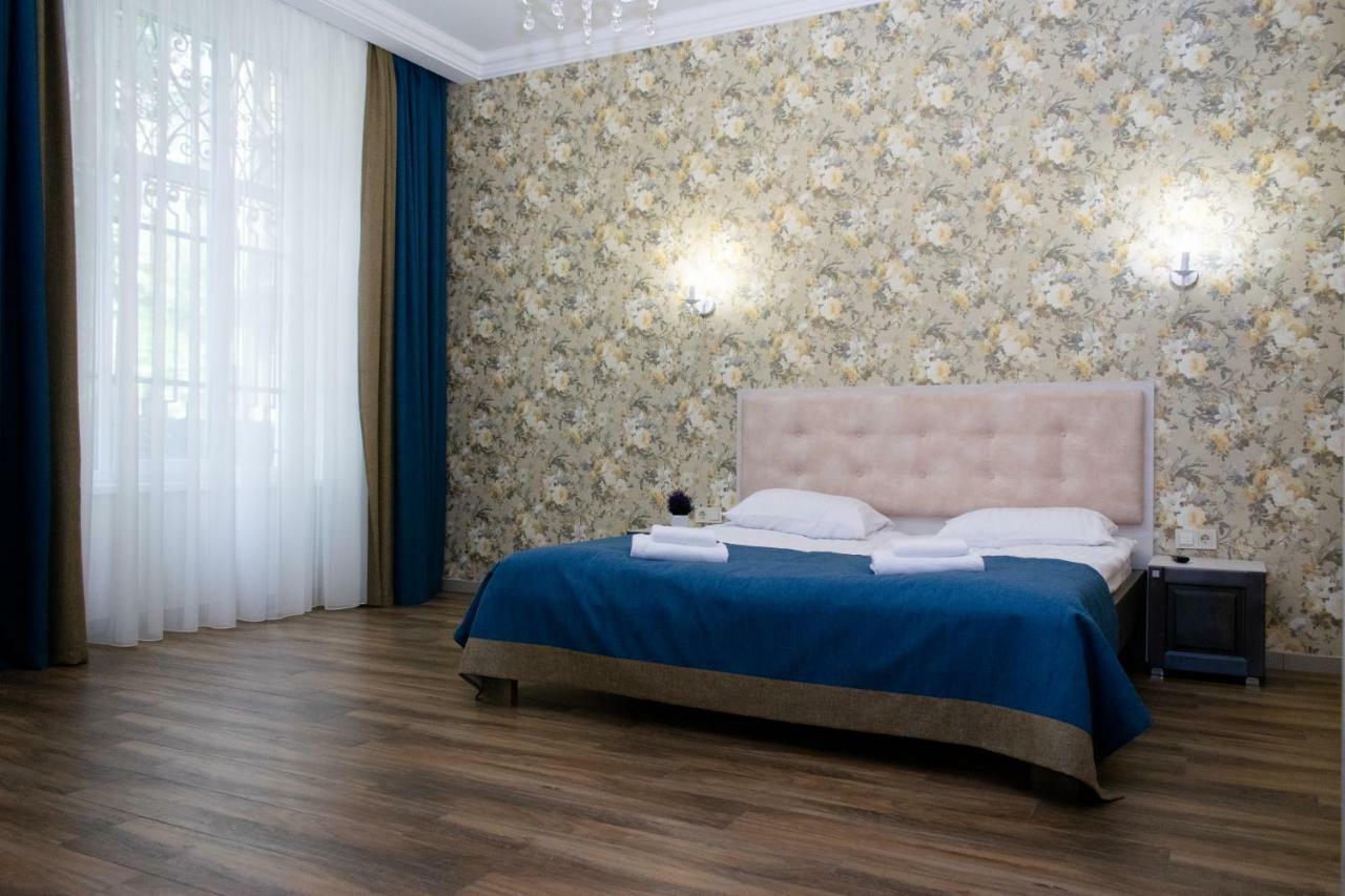 Apartment Barvy Lvova On Kostyushka St Экстерьер фото