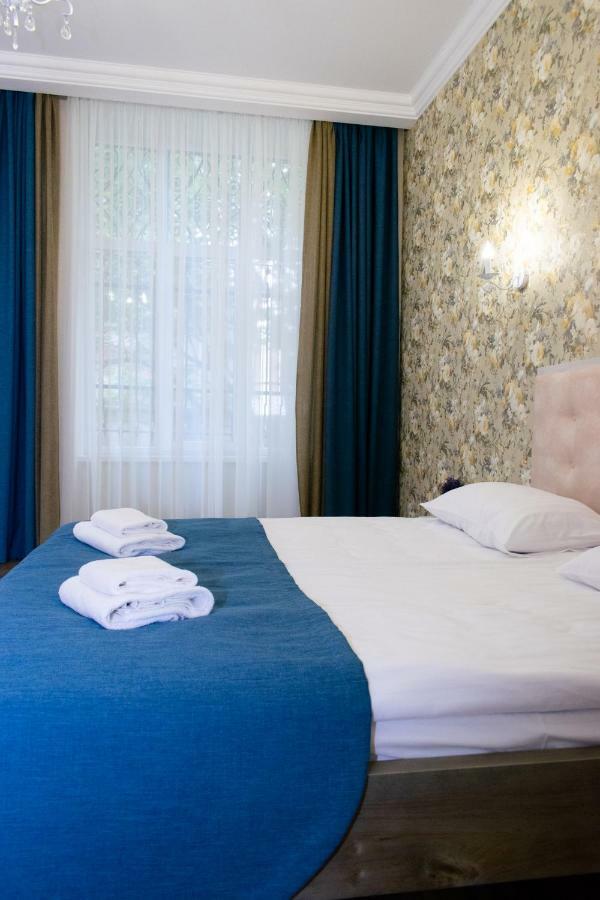 Apartment Barvy Lvova On Kostyushka St Экстерьер фото