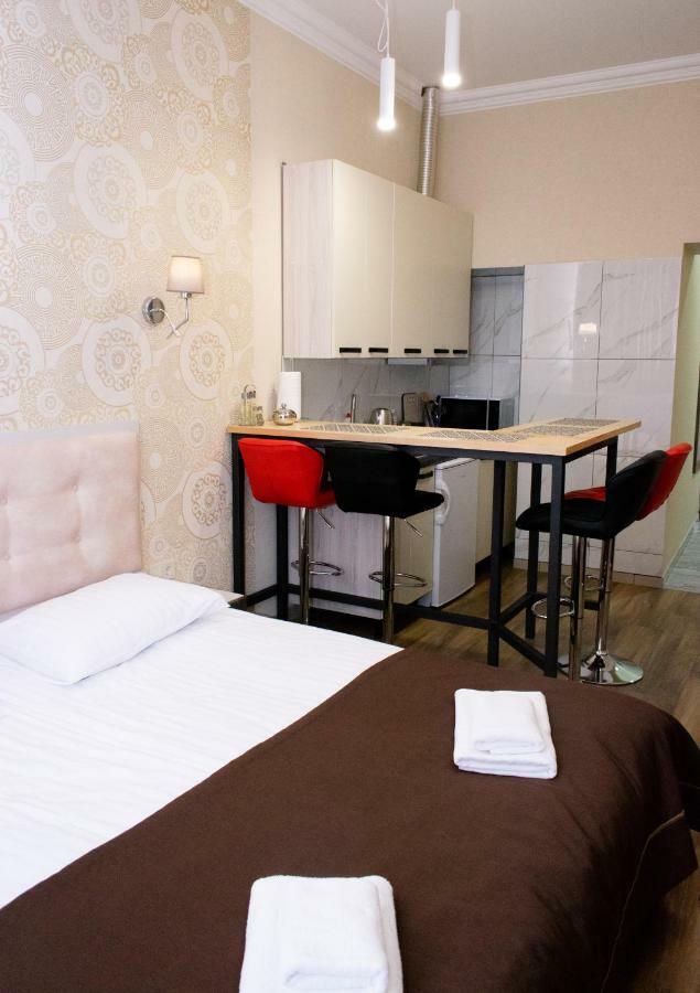 Apartment Barvy Lvova On Kostyushka St Экстерьер фото