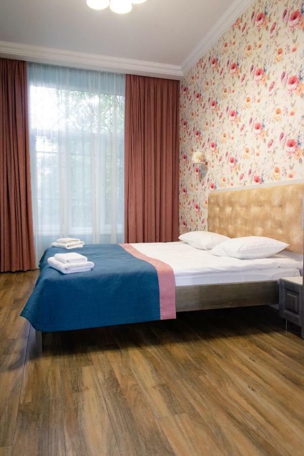 Mini Hotel Barvy Lvova On Kostyushka St. Экстерьер фото
